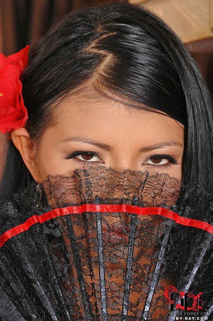 Exotic Babe With Long Glass Dildo