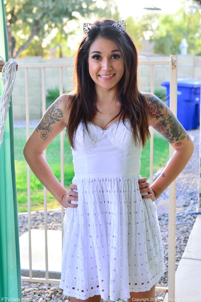 Mostly Outdoors - picture 1