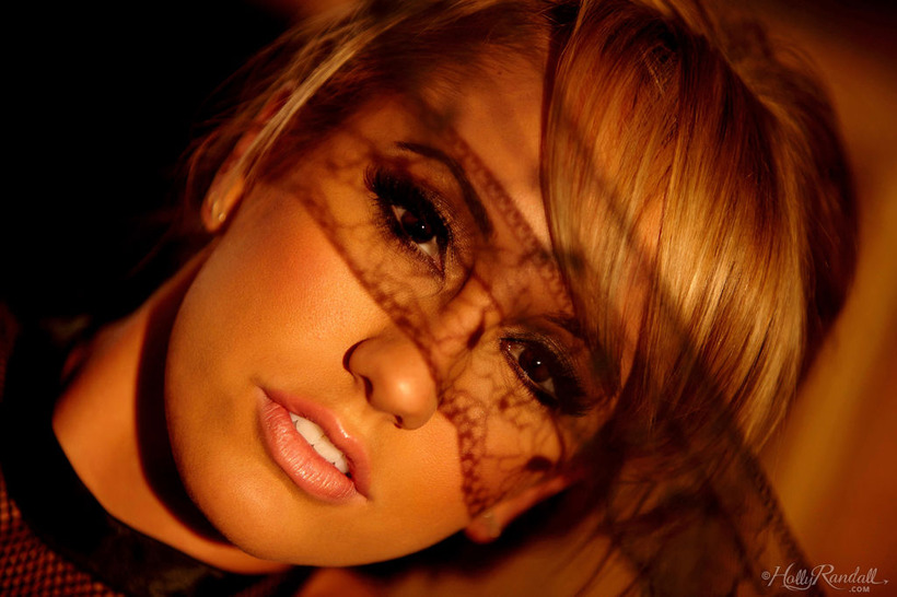 Brett Rossi Moroccan Drms