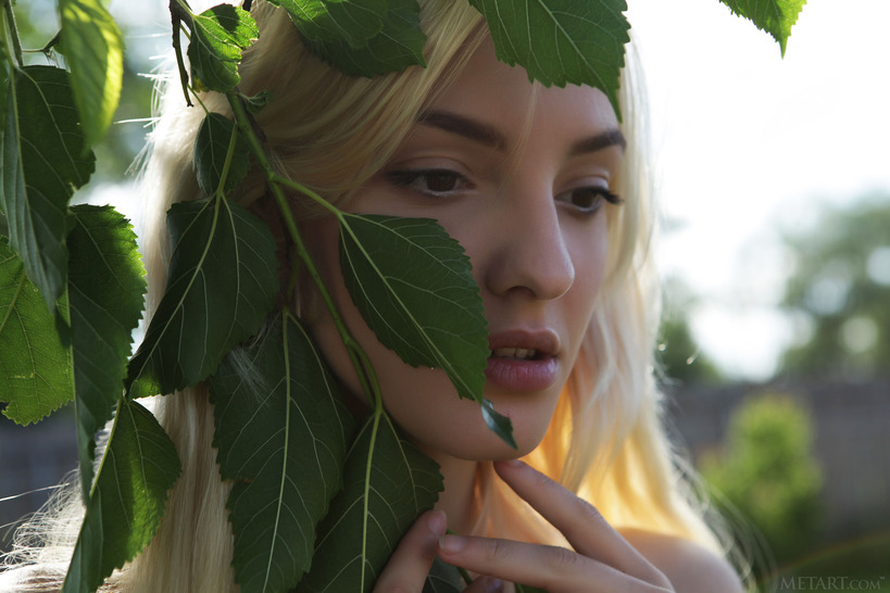  she devours a succulent raspberry between her luscious lips