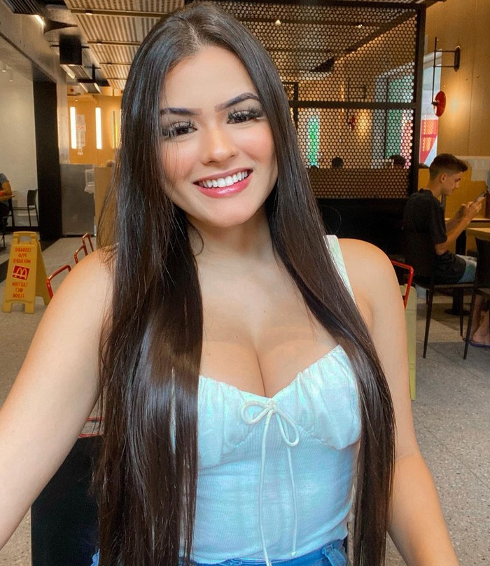 Luana Andrade