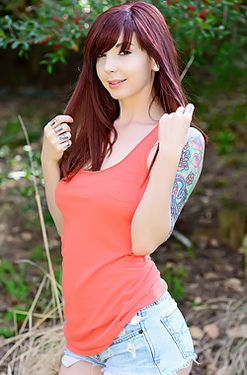 Ivy Snow Short Shorts