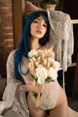 'Honeymoon' With Fay