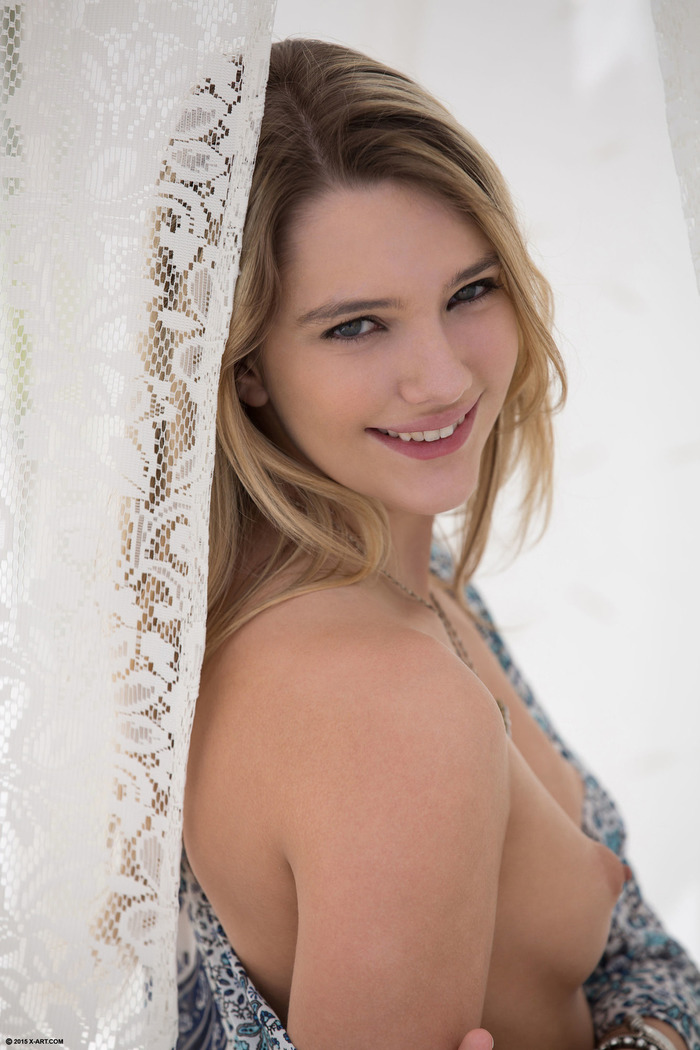 Kenna In I Know You Love Me - picture 4